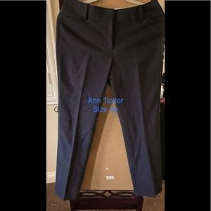 Ann Taylor trousers size 4P in navy